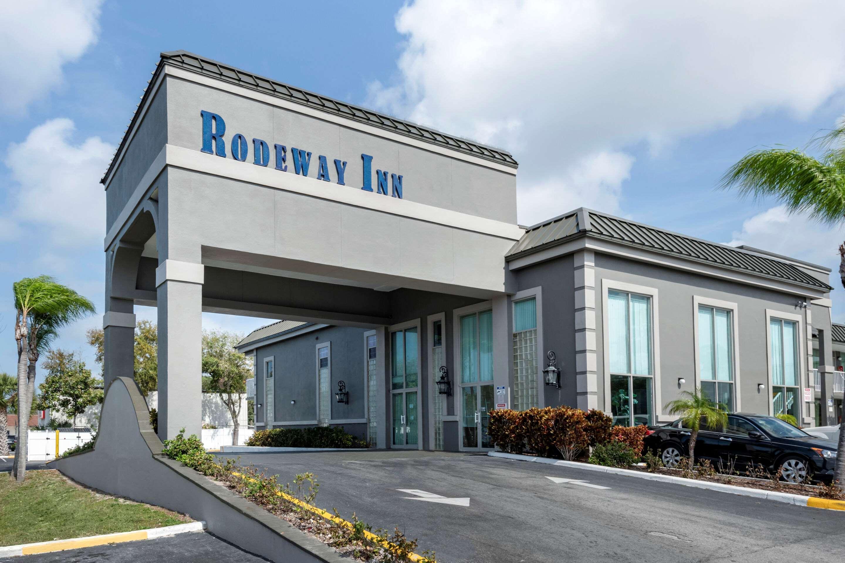 Rodeway Inn New Port Richey Extérieur photo