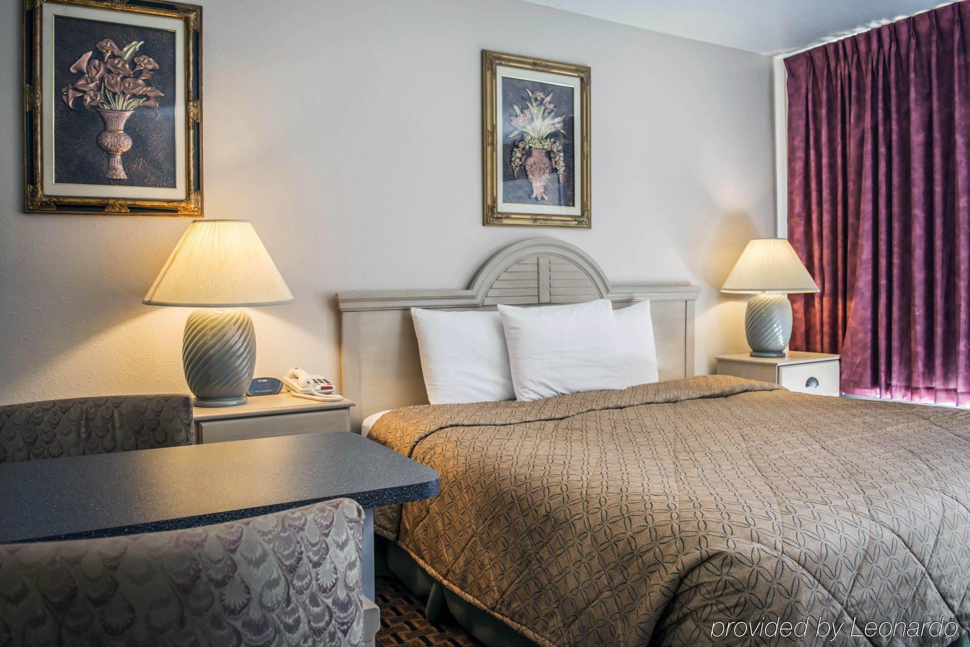 Rodeway Inn New Port Richey Extérieur photo